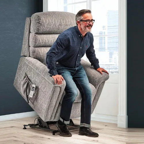 Riser recliner chair